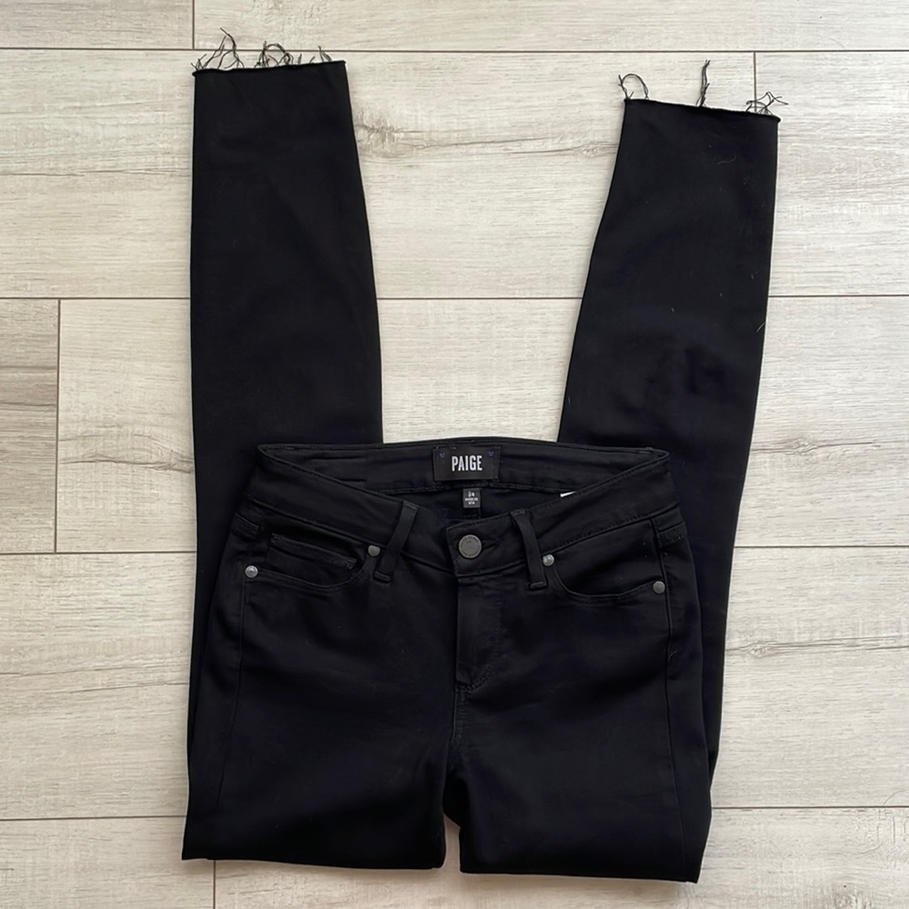 Paige Verdugo black raw hem ankle jeans. Size 24